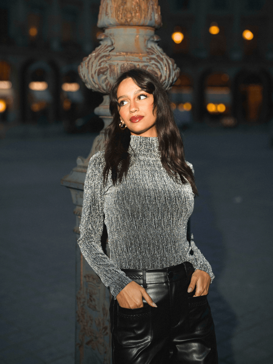 Camisola malha glow pormenores de pedras | PARTY SEASON - Spaccio.pt