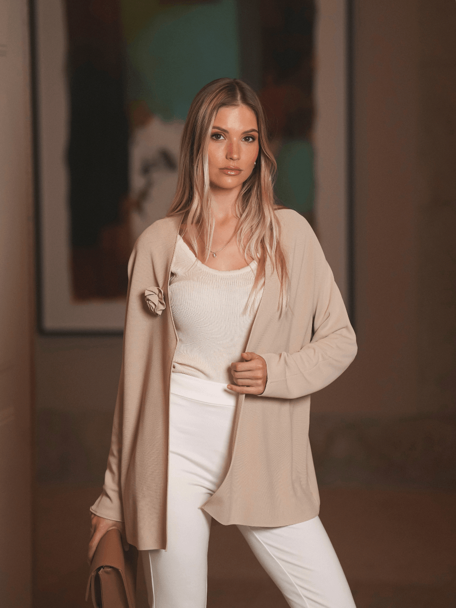 Casaco malha com adereço removivel - Spaccio.pt