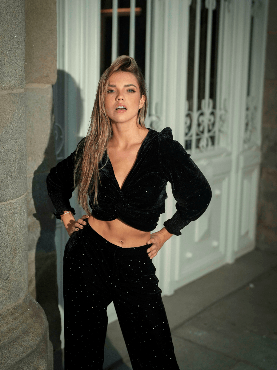 Top veludo com apliques | Party Season - Spaccio.pt