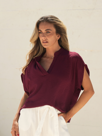 Blusa Fluída Gola Aberta