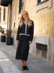 Conjunto malha GLOW: Cardigan e Saia Midi