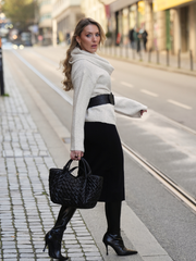 Camisola Oversized Gola Larga