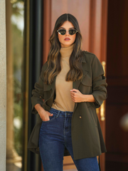 ESSENTIALS | Gabardine curta