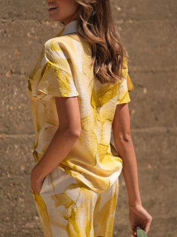 Blusa Estampada em Tecido Texturizado
