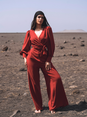 Conjunto Sahar: blusa + calças