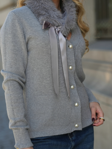 Cardigã com Gola de Pelo removivel