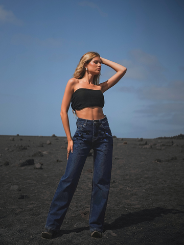 Jeans Wide Leg com Aplicações Florais | Spaccio by Cristina
