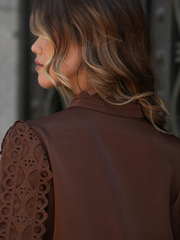 Blusa Bordada com Gola Subida | SPACCIO by Cristina
