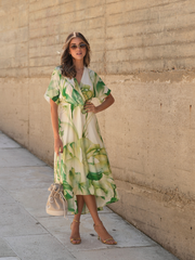 Vestido estamapado assimétrico