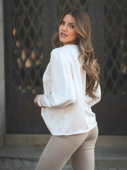 Blusa com pormenor fio glow