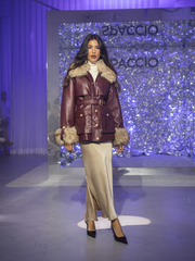 Casaco Efeito Pele com Cinto e Pormenores em Pelo | Spaccio by Cristina