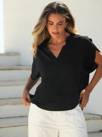 Blusa Fluída Gola Aberta