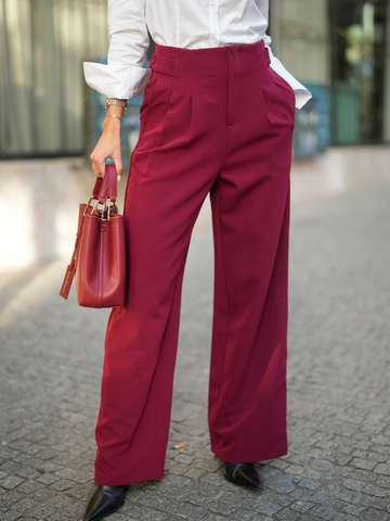 High-waisted trousers with side detail