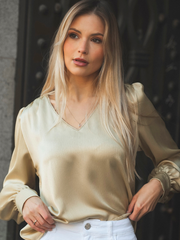 Blusa com pormenor fio glow