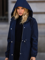 Parka con capucha