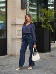 Jeans com aplicação de pedras
