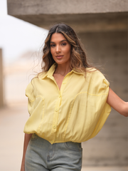 Camisa Ampla com Elástico na Cintura