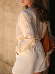 Blusa Fluida com Botões Frontais