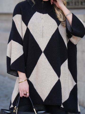 Poncho oversize Argyle com Fecho