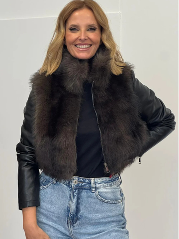 Blusão Curto com Gola de Pelo | Spaccio by Cristina