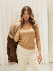 NEW | Camisola Malha gola media rascunho